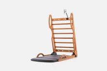 Kép betöltése a galériamegjelenítőbe: NOHRD Elasko - nyújtópad, Cseresznyefa, műbőr