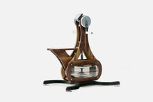 Kép betöltése a galériamegjelenítőbe: NOHRD WaterGrinder - Diófa